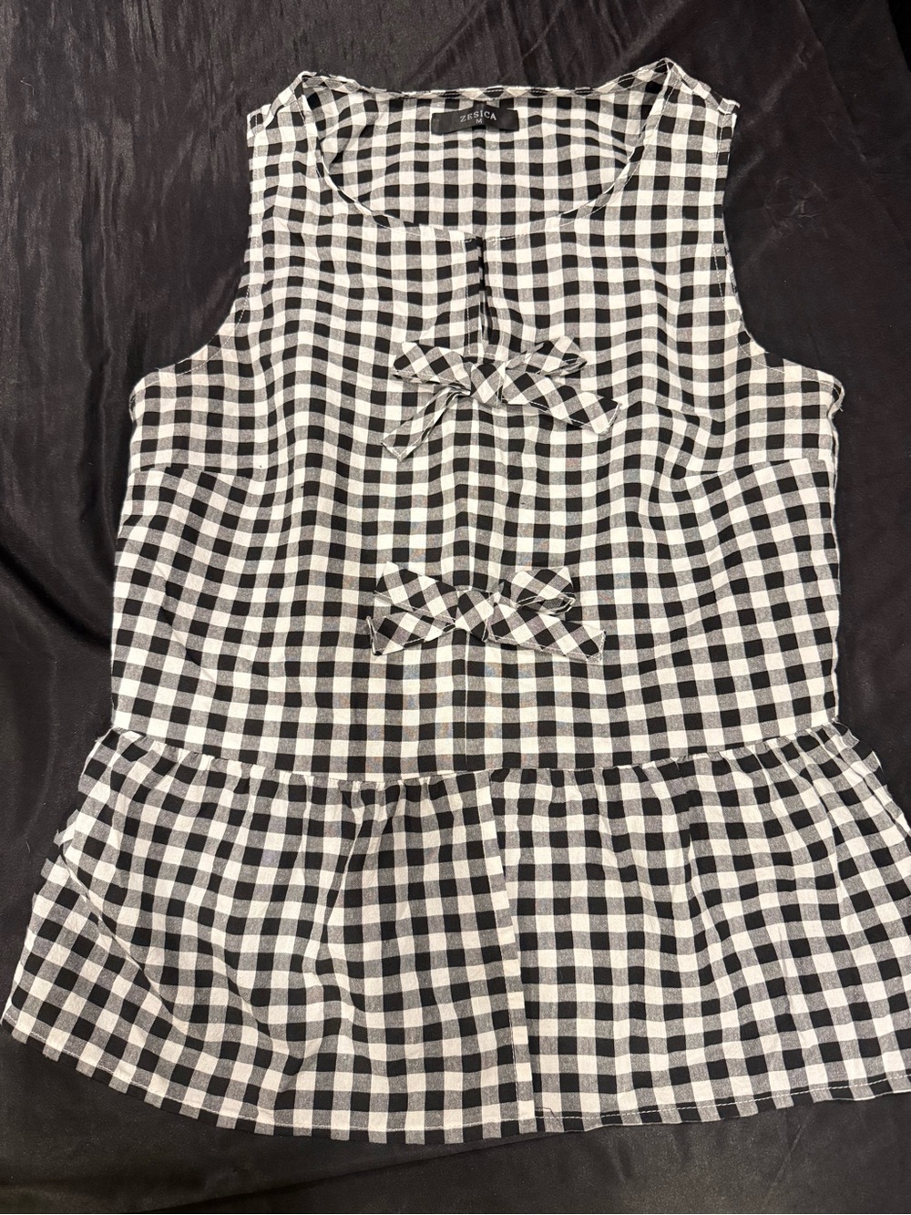 Sleeveless Gingham Peplum Tank Top - Black & White